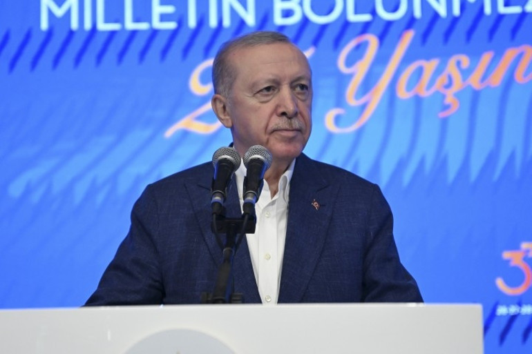AK Parti Kampı Cumhurbaşkanı Erdoğan: Gazzede yaşanan soykırımın hesabı sorulacak