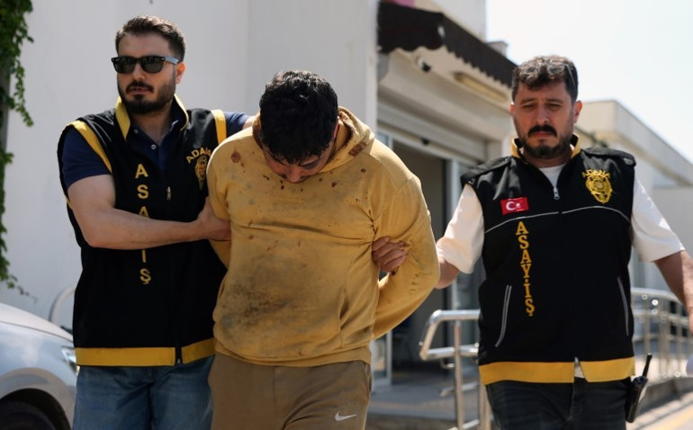 Polis memurunu silahla vurdu, gazetecilere böyle seslendi