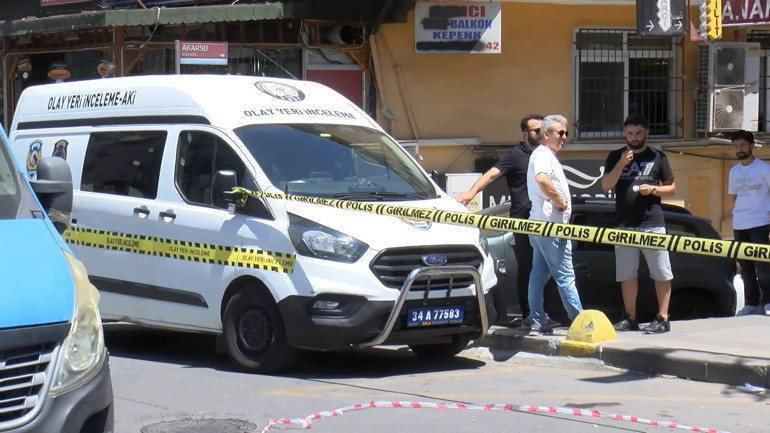 Kurye kılığında husumetlisine kurşun yağdırmıştı Yurt dışına kaçacaktı... Yıllık izindeki cinayet büro personeline denk gelince otogarda yakalandı
