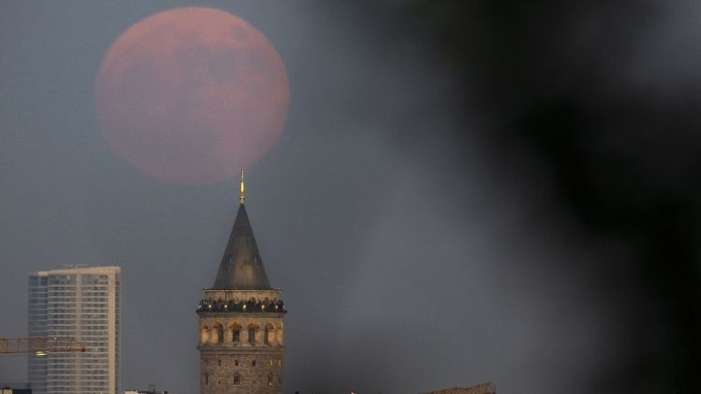 Dolunay manzaraları göz kamaştırdı