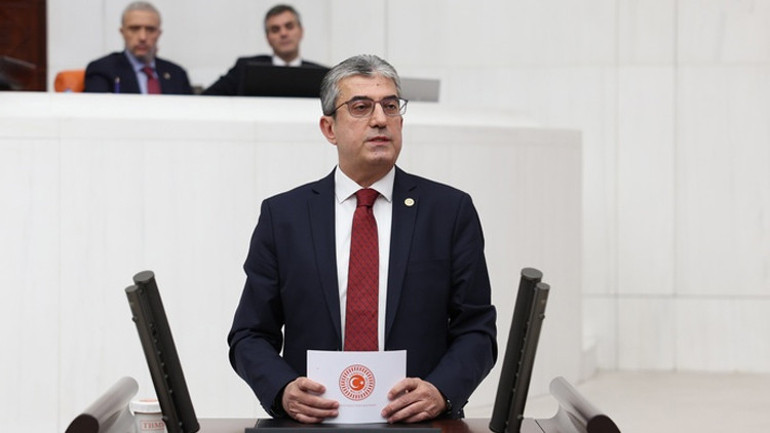 Gökhan Günaydın TBMM Grup Başkanvekilliği görevine döndü