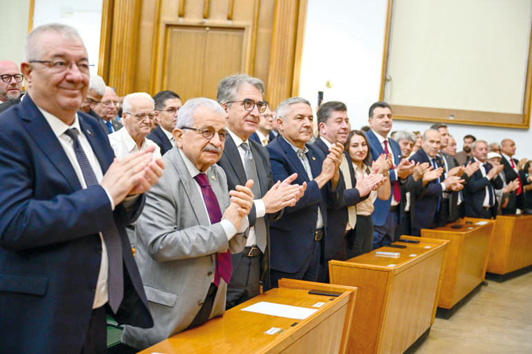 Seçeneksiz bırakmayız