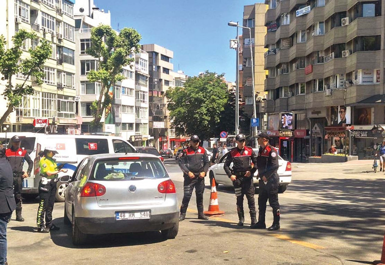 Başkent NATO’ya hazırlanıyor… Konuklara tatlı jestler