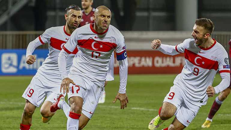 Almanya, Türkiye gibi elendi Keşke Burak Yılmaz olsaydı