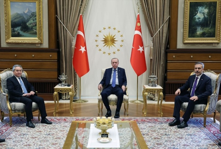 Cumhurbaşkanı Erdoğan, Ceenbek Kulubayevi kabul etti