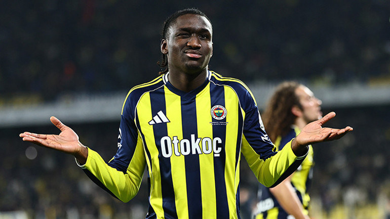 Fenerbahçenin yıldızına İngiltere ve Almanyadan sürpriz talip