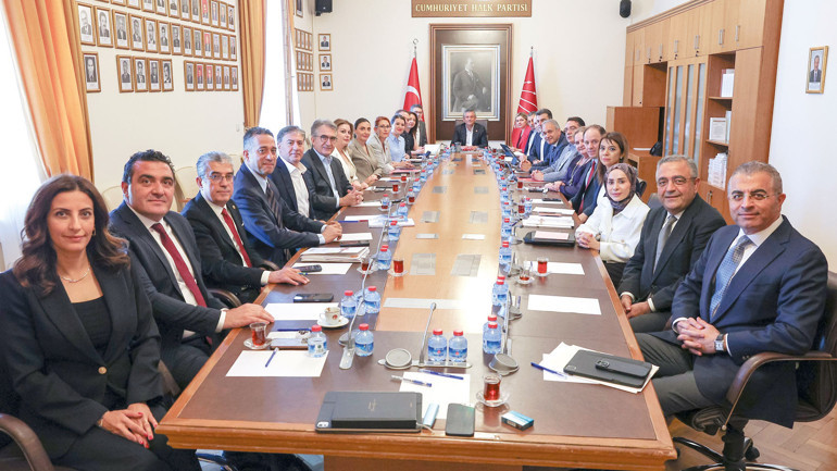Yeni parti MYKda