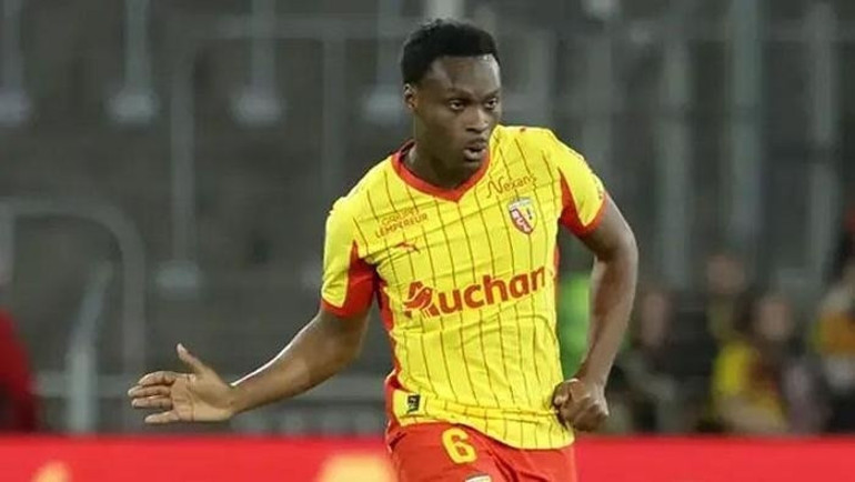 Galatasaraydan 2 transfer Şampiyonlar Ligi ve ilk temas