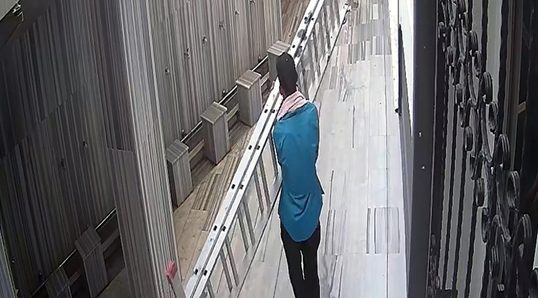 Adanada tuvalet bahanesiyle restorandan telefon, camiden merdiven çalan şüpheli tutuklandı