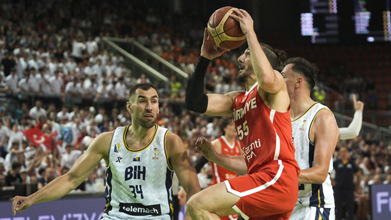 Bosna Hersek 75-82 Türkiye (12 Dev Adam Dünya Kupası Elemeleri maçı)