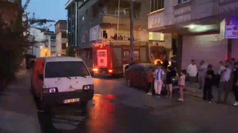 Uzaklaştırma kararına rağmen eve girip yangın çıkardı: KADES çağrısıyla kurtarıldı