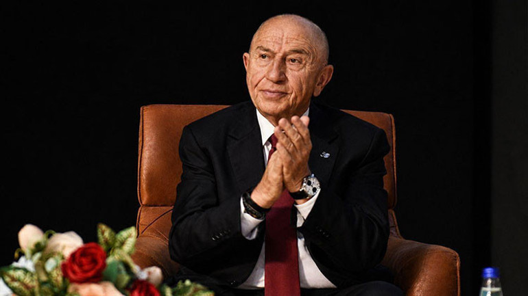 Barcelonada sürpriz Türk üye Nihat Özdemir için yönetim ihtimali
