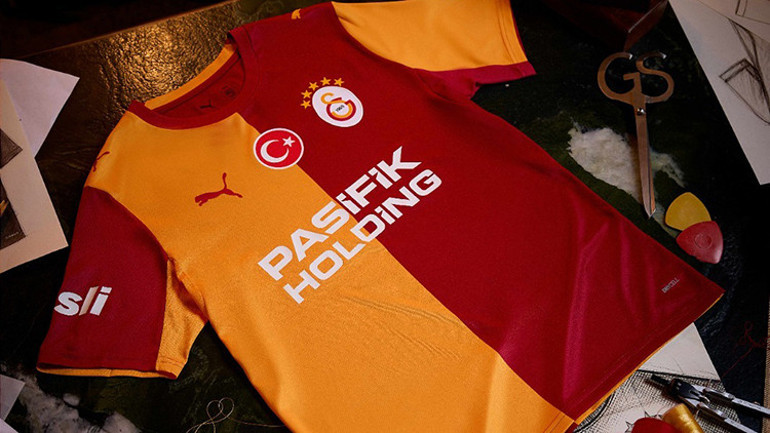 Galatasaray’ın yeni sezon formaları tanıtıldı