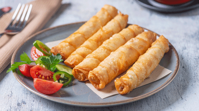 Havuçlu kabak mücver nasıl yapılır Yanına ne gider