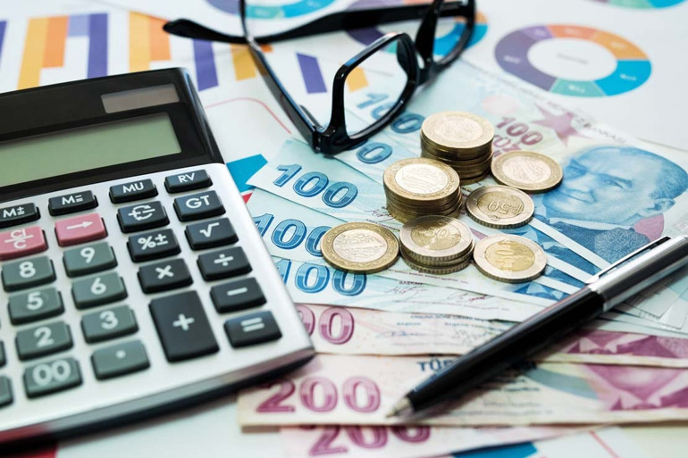 Görevdeki memurun zammı yüzde 13.52