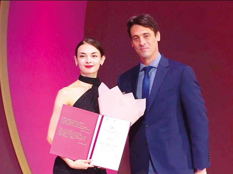 Dünyanın en iyi ilk 5’inde… Nilay’a Bolşoy diploması