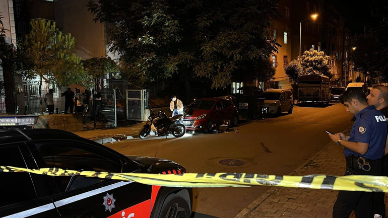 Sultangazide çalıntı motosikletli silahlı saldırı: 1 ölü, 1 yaralı