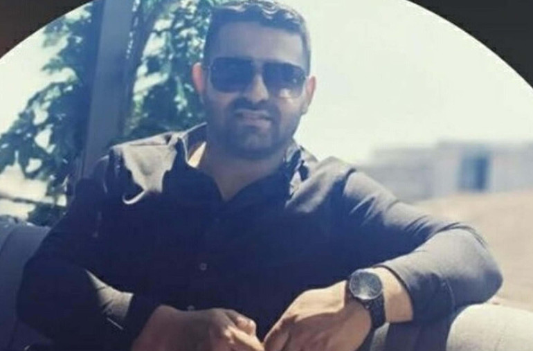 Domuzların eşelediği yere gömdüm