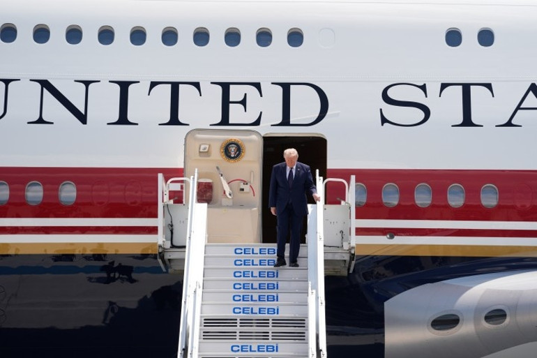 400 milyon dolarlık uçak ABD Başkanı Trump yeni Air Force One uçağıyla Türkiyeye geldi