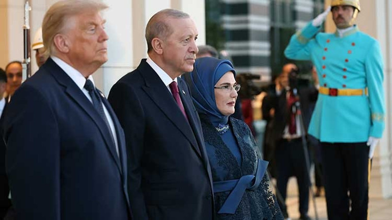 Beştepede tarihi NATO resepsiyonu Erdoğan çifti liderleri karşıladı