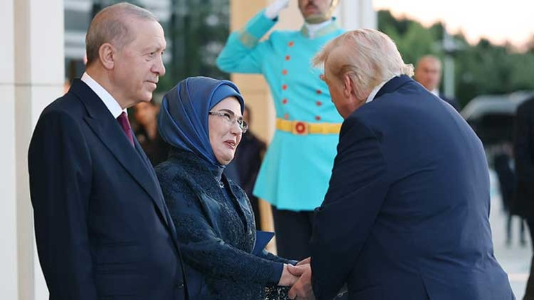 Beştepede tarihi NATO resepsiyonu Erdoğan çifti liderleri karşıladı