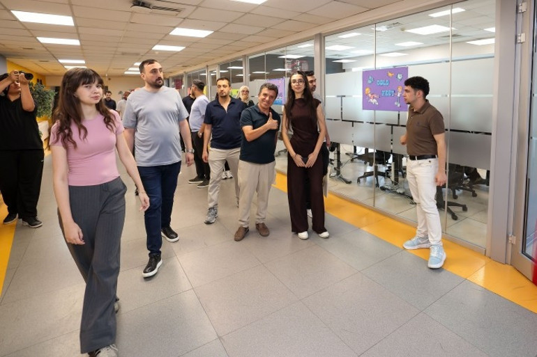 LGS tercih dönemi öncesi Demirören Medya ve Teknoloji MTAL adaylara kapılarını açtı