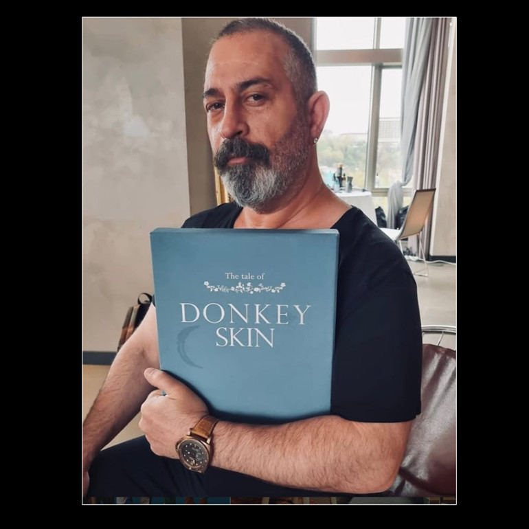 Ünlülerin Saat Markasından Bir İlk
