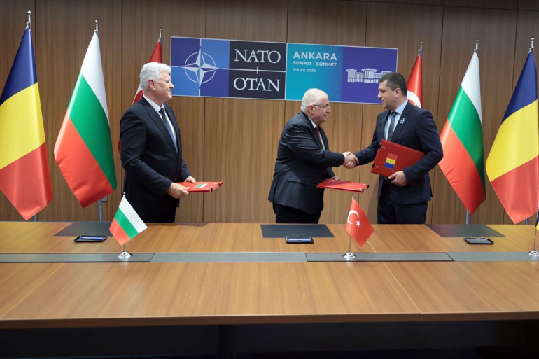 Milli Savunma Bakanı Güler, Bulgaristan ve Romanya ile Karadeniz mutabakatı imzaladı