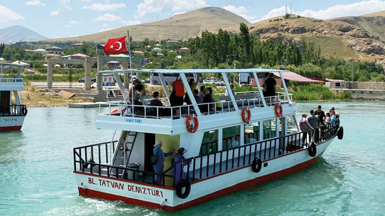 Van turizminde toparlanma sinyali