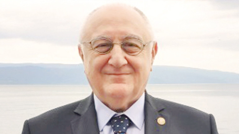Yazarının sildiği ama akıllardan silinmesi imkansız bir yazı
