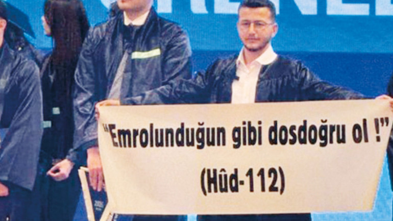 Yazarının sildiği ama akıllardan silinmesi imkansız bir yazı