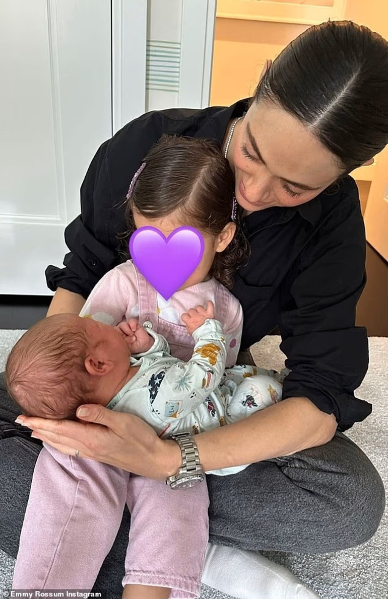 Yıllarca uğraşıp anne olamamıştı… Maç izlemek uğruna kızını neredeyse arabada doğuracaktı