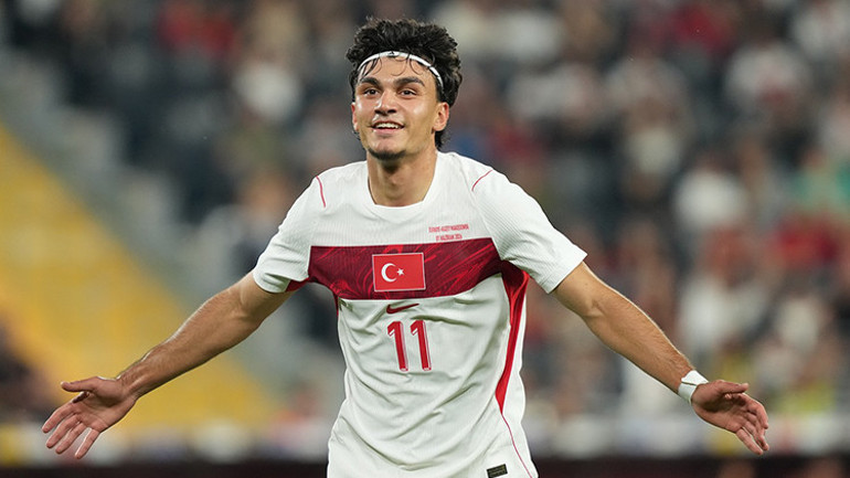 Greenwoodu Fenerbahçeye kaptıran Roma, gözünü A Milli Takımın yıldızına dikti