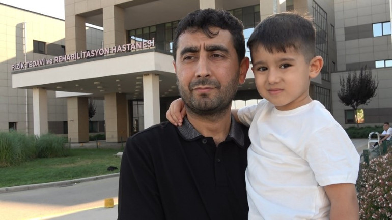 Doktor babanın kahreden çaresizliği: Oğlu bu tedaviyi olmazsa 20li yaşlarda hayatını kaybedecek