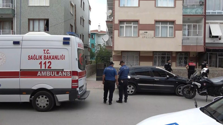 Konya’da vahşet Tartıştığı üvey annesi ve kız kardeşini bıçakla keserek öldürdü