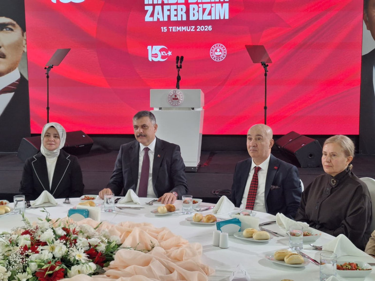 15 Temmuz, milletimizin hafızasına şanla ve şerefle yazılmış bir tarihtir