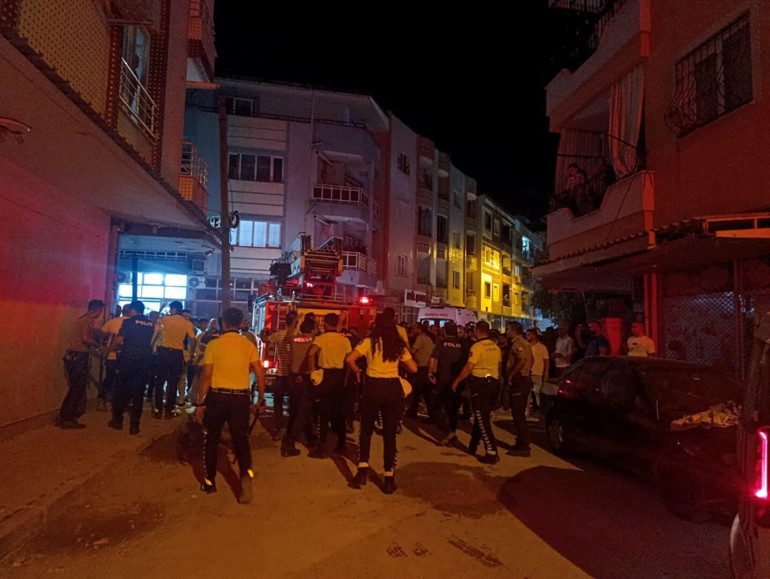 Balkondan atlamayı düşündüm