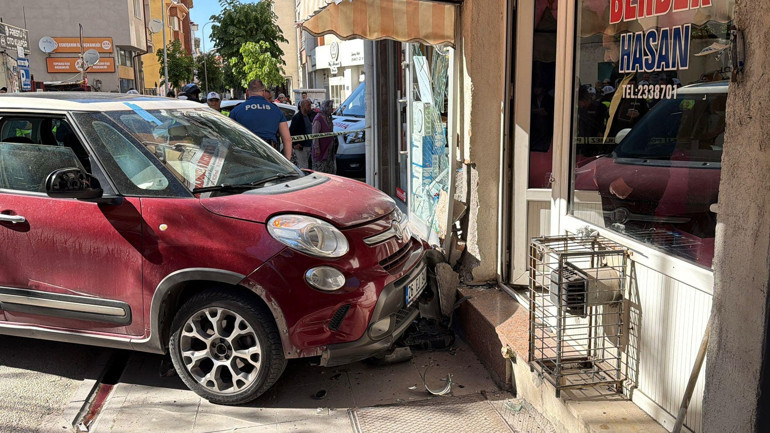 Kaldırımdaki Gökçenin ölümüne neden olan sürücüye 5 yıl 4 ay hapis cezası ve tahliye