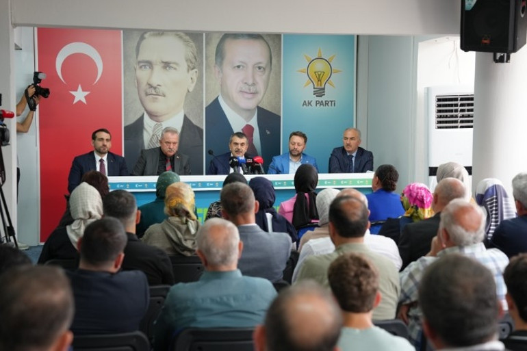 Osmanlı ile Cumhuriyeti barıştırmamız lazım