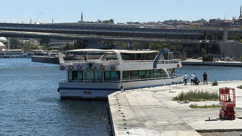 Denize düşen personelin cansız bedeni bulundu Tekne felaketinin görüntüleri ortaya çıktı