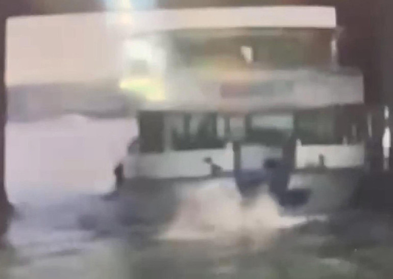 Denize düşen personelin cansız bedeni bulundu Tekne felaketinin görüntüleri ortaya çıktı