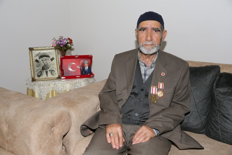 İnsanları öldürüp işkence yaptıklarına rastladık