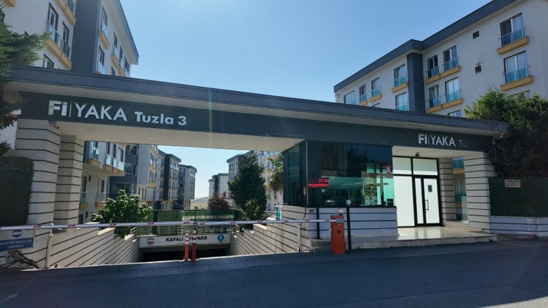 Toplanan paraları şahsi hesaplarına aktarmışlar