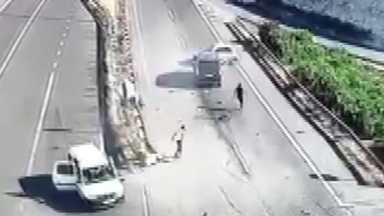 3 ölü, 8 yaralı kazaya ait kamera görüntüleri ortaya çıktı