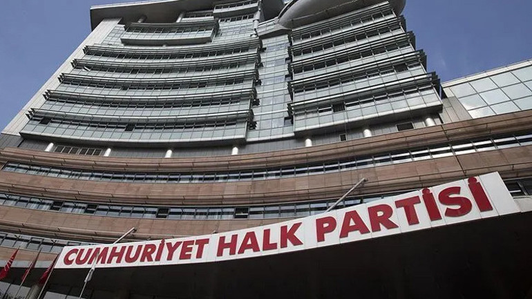  4 il teşkilatı feshedildi, 5 ile yeni atama yapıldı
