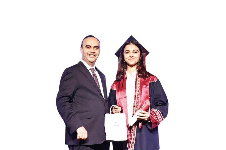 TÜBİTAK Fen Lisesi’nden YKS’de ilk mezun zaferi