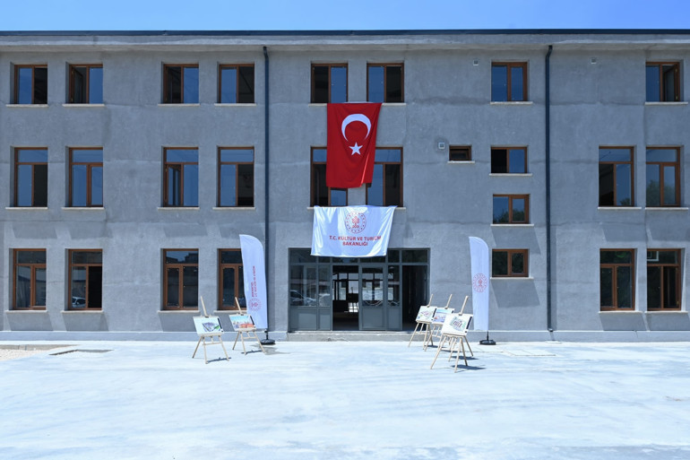  Cunta dönemlerinin karanlığı unutturulmayacak