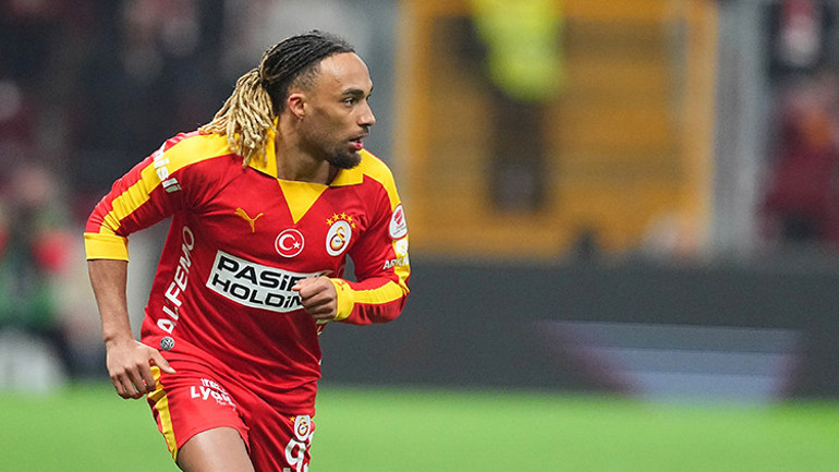 Bayern Münihte Sacha Boey gelişmesi Süre alması imkansız olabilir