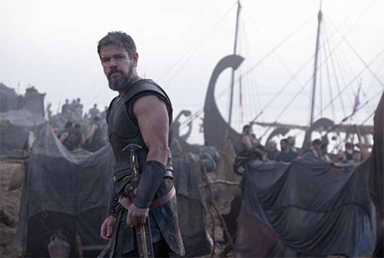  1. 78lik Matt Damonın The Odyssey filmindeki dublörü 1. 37 boyunda bir kadınmış
