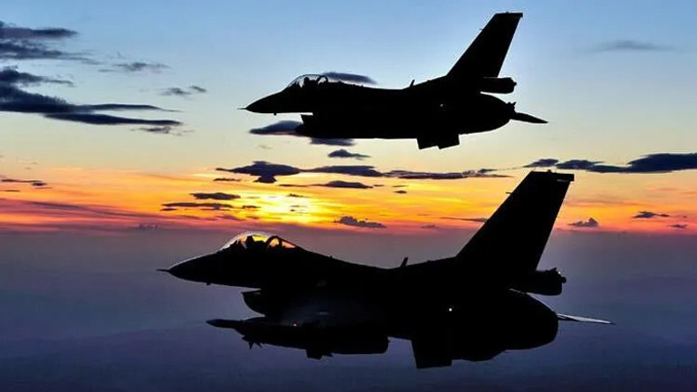 Rus İHAsı Romanyayı karıştırdı: F-16lar havalandı
